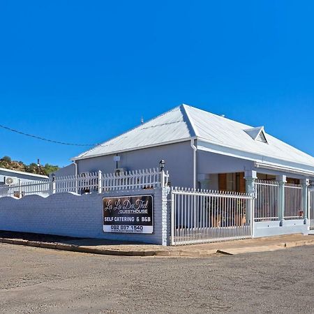 La La DaThel Guesthouse Colesberg Extérieur photo