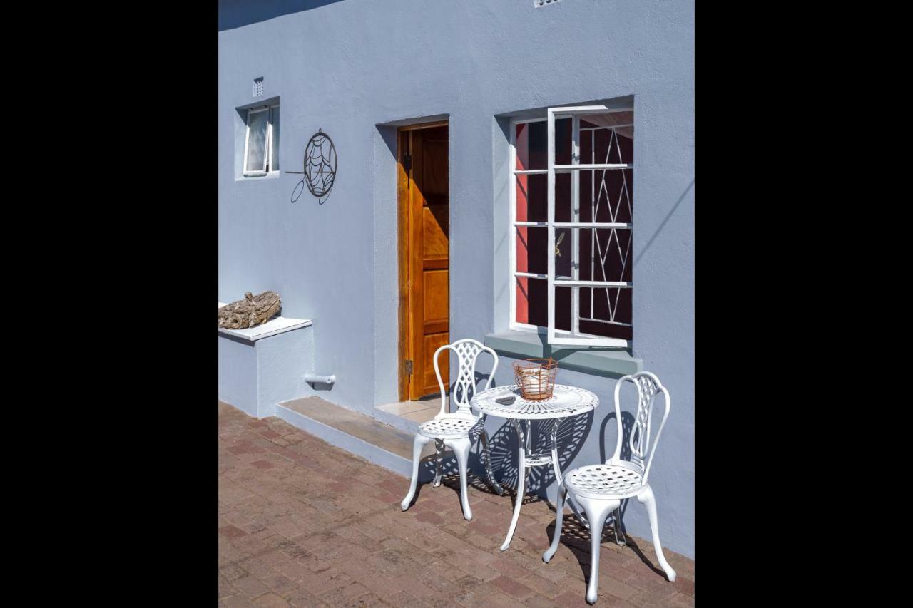 La La DaThel Guesthouse Colesberg Extérieur photo